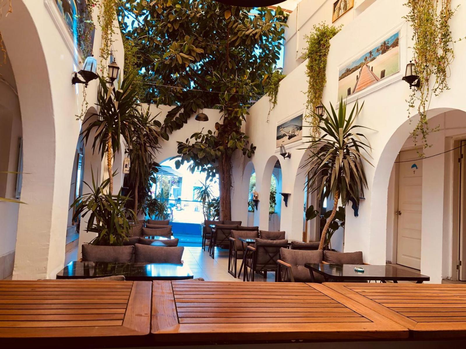 Devran Pansiyon Bodrum ภายนอก รูปภาพ